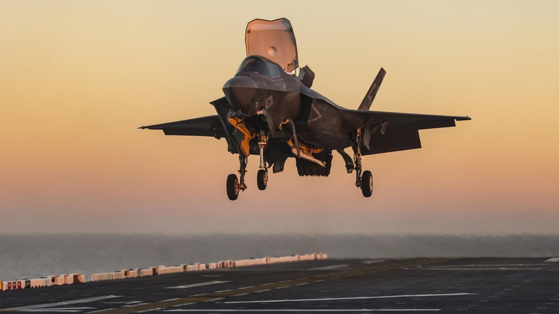 爱游戏体育app-星际争霸2宇宙杯预选赛火热开启，巅峰对决即将到来，星际争霸2比赛结果