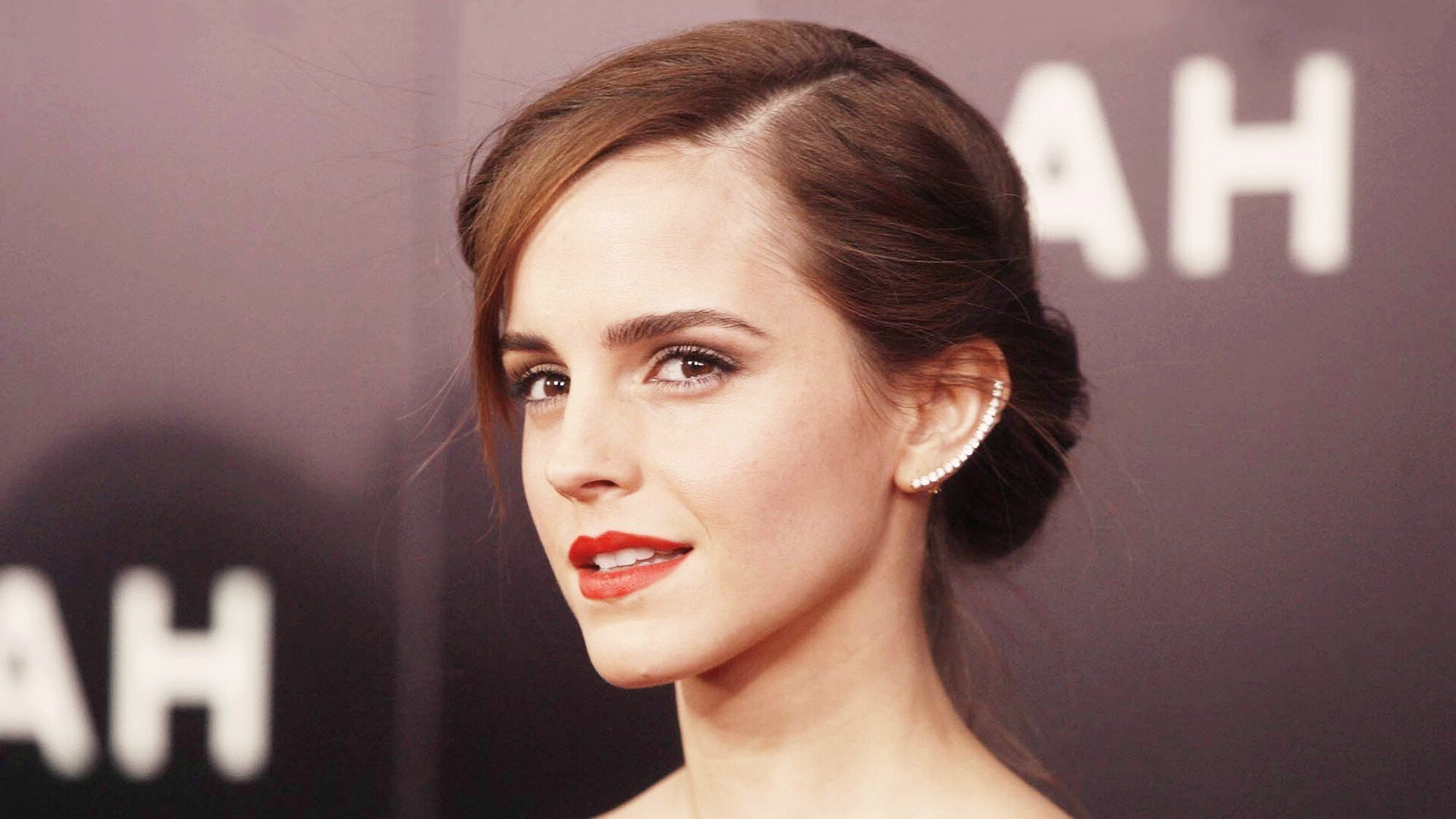 爱游戏体育-那不勒斯客场大胜，追赶积分榜前列，那不勒斯近期战绩