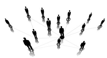 爱游戏体育APP下载-国足后场解围方式与失误风险评估，国足后卫放弃回追视频