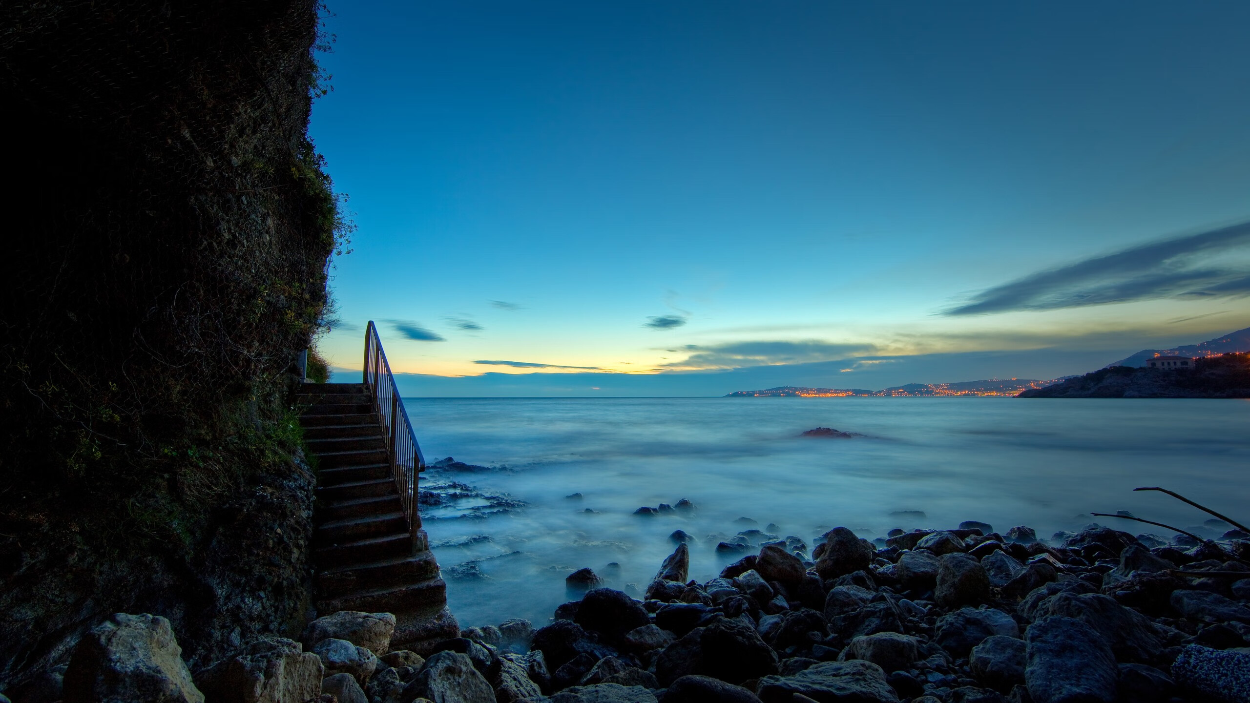 爱游戏官方-乌拉圭国家队士气高涨，备战未来大赛