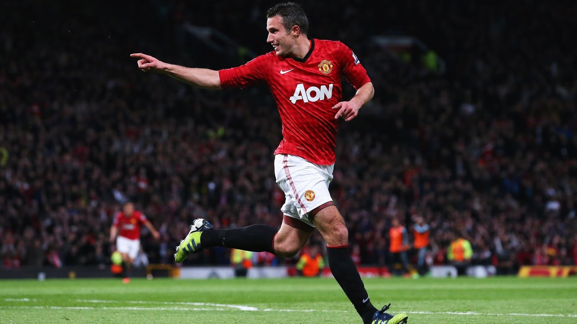 爱游戏体育app网页版下载-“本土球员表现抢眼，被誉为未来之星”，足球未来之星阵容